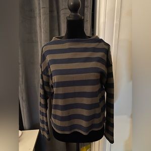 Uniqlo Top Green and Blue Stripe S/USED